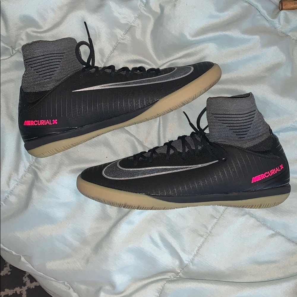Nike Mercurial X Proximo Sz. 5 Gray/Pink/Gum “New”